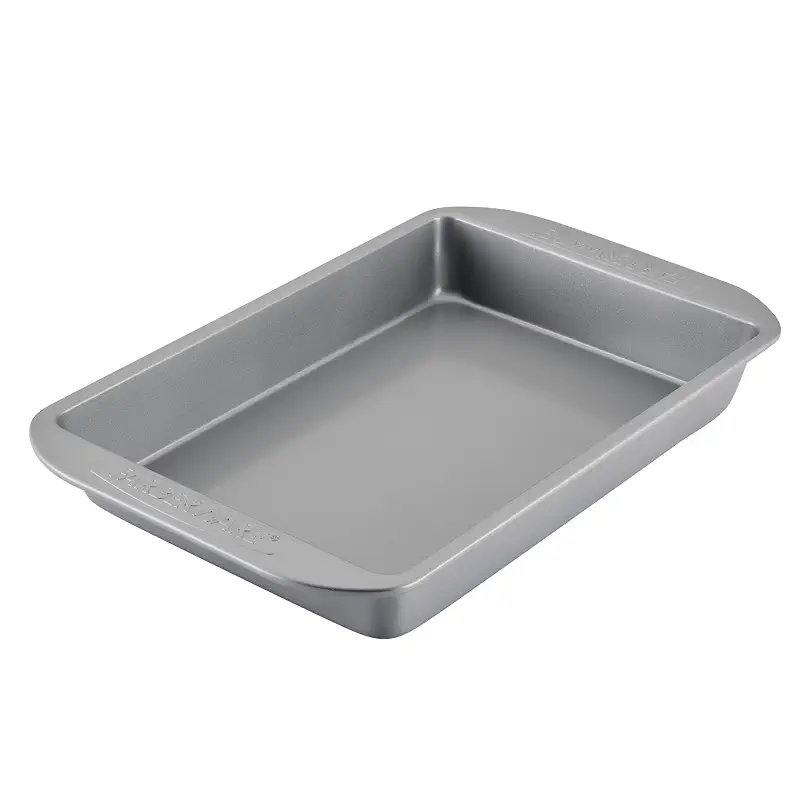 Farberware Nonstick Bakeware 9-Inch x 13-Inch Rectangular Cake Pan, Gray | Bake brownies and casseroles, 13x9 baking pan for even heating, non stick baking pans, dishwasher safe, 450F safe