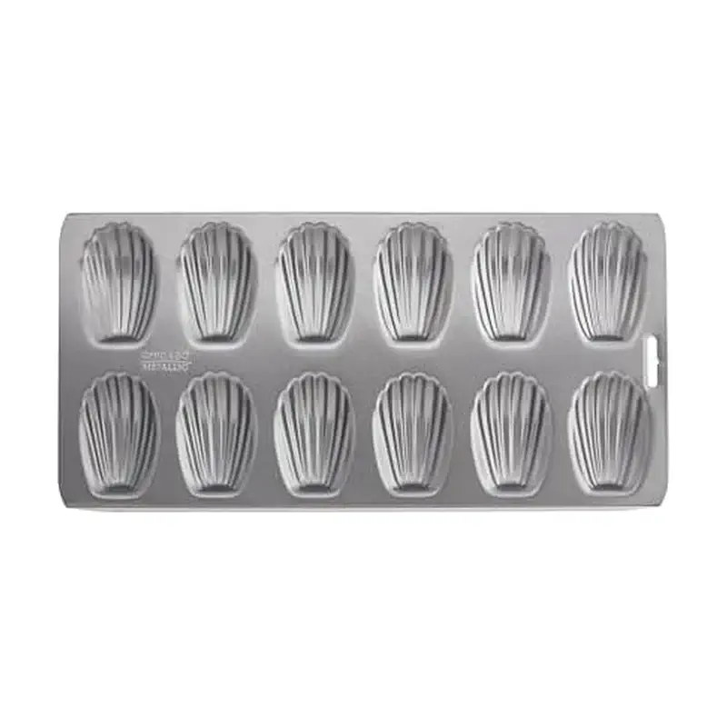Chicago Metallic Professional 12-Cup Non-Stick Madeleine Pan, 15.75-Inch-by-7.75-Inch