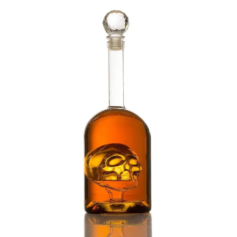 Skull Decanter - 750ml Glass Skull Head Bottle for Whiskey, Bourbon, Tequila, Scotch & Rum - Unique Barware Gift - Anatomical Skull Face Design - Large Capacity Liquor Carafe for Home Bar & Gifting