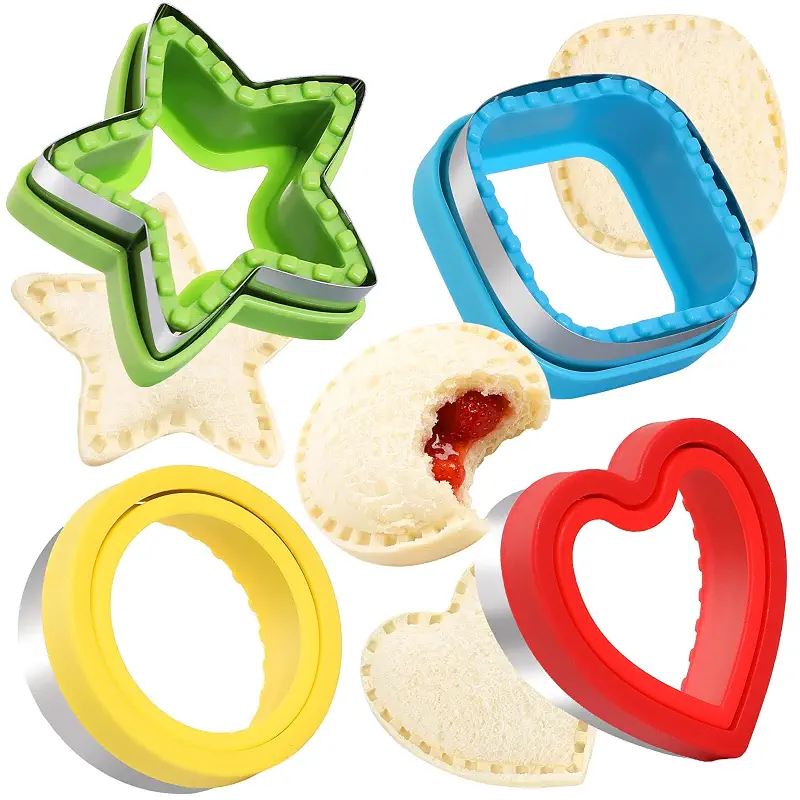 BakingWorld Sandwich Cutter and Sealer,Set of 4 Bread Sandwich Decruster Pancake Maker DIY Cookie Cutters for Kids Bento Box,Round Heart Star Square Shapes Sandwich Decruster Press Mold